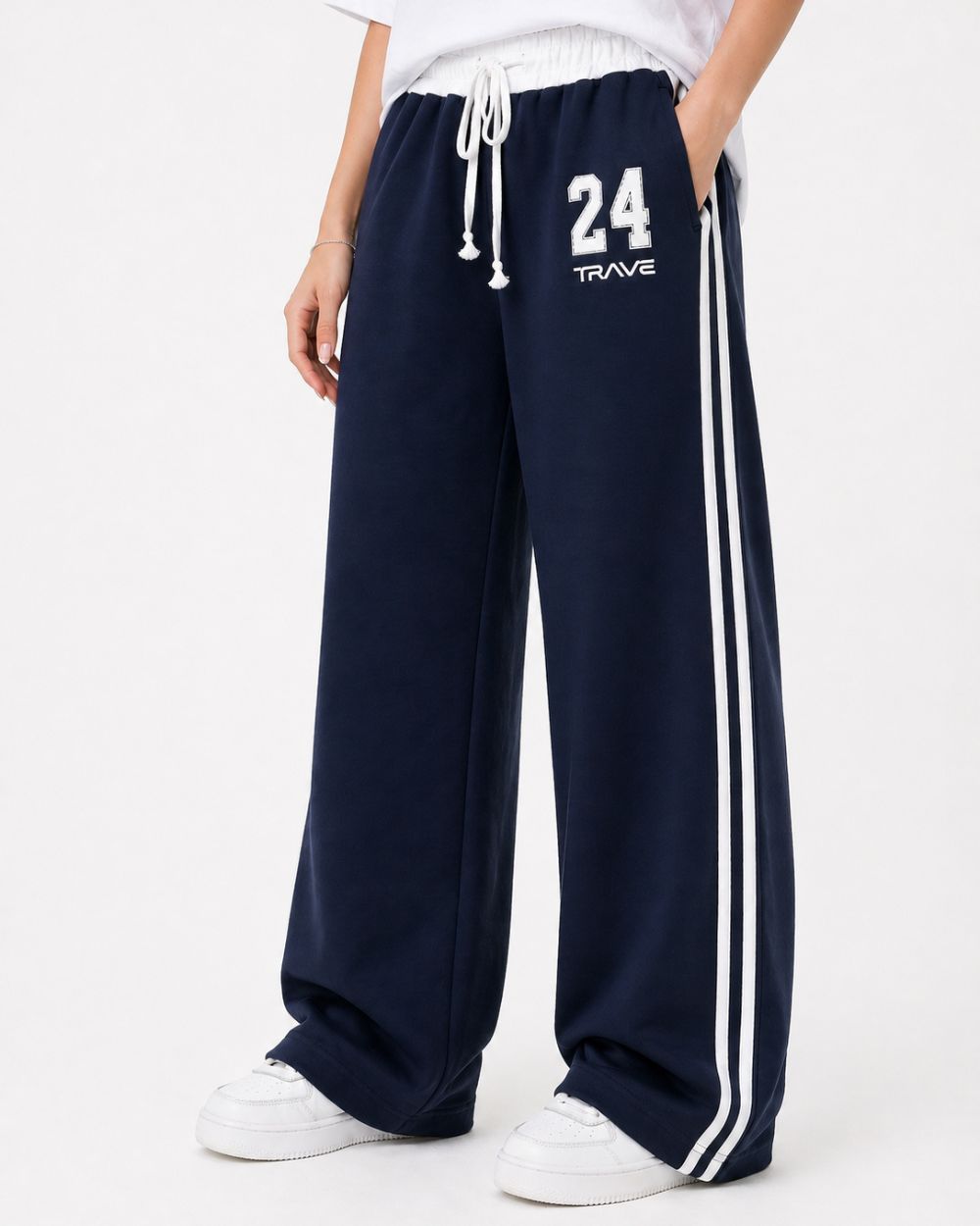 24 Trave Sweatpants for Women